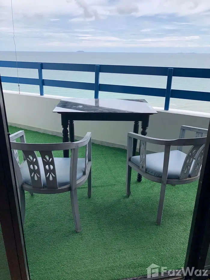 picture Large Studio Beachfront for Sale and Rent - 15/18