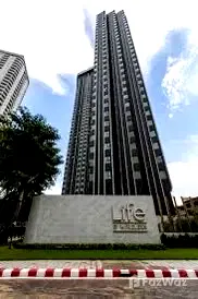 Condos for sale BTS Chit Lom : Life One Wireless
