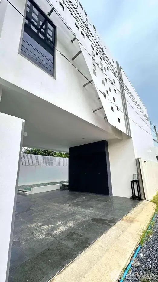 picture 3 Bedroom Villa for sale in Choeng Thale, Phuket - 11/20