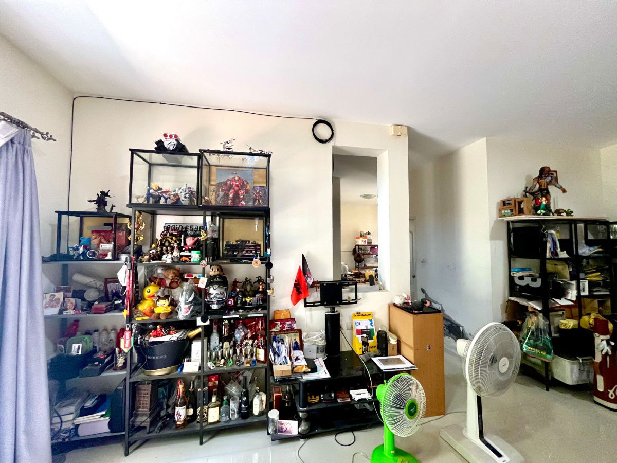 รูป โคตรแรร์!!! ขายบ้านเดี่ยว โครงการ แลนซีโอ เพชรเกษม 77 (Lanceo Phetkasem 77) บ้านหลังมุม พื้นที่รอบบ้านเยอะ ราคานี้ต้องรีบ! - รูปที่ 3/24