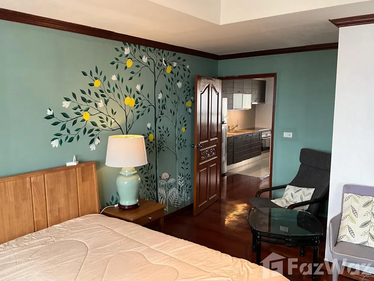 picture 2 bedrooms seaview condo for sale - 7/18