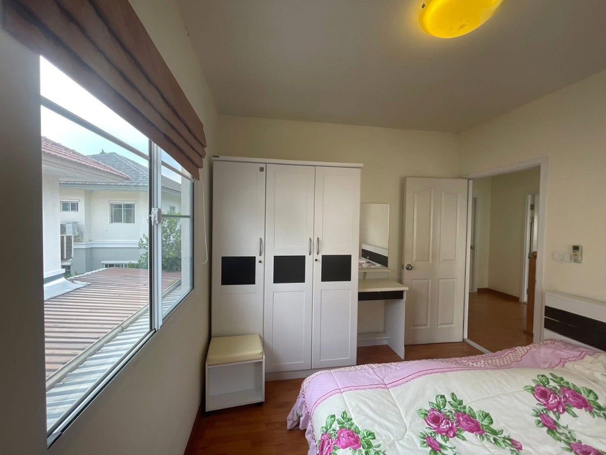 picture Single house for rent in Bangkok, fully furnished, near expressway. - 18/25