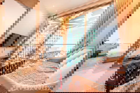 Luxury Condo for Sale – The Riviera Ocean Drive, Pattaya 2001320