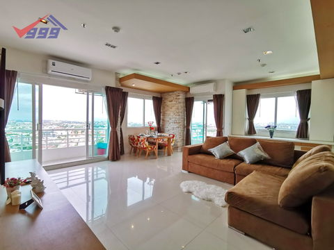 For rent Corner condo, 1 bedroom, spacious living room