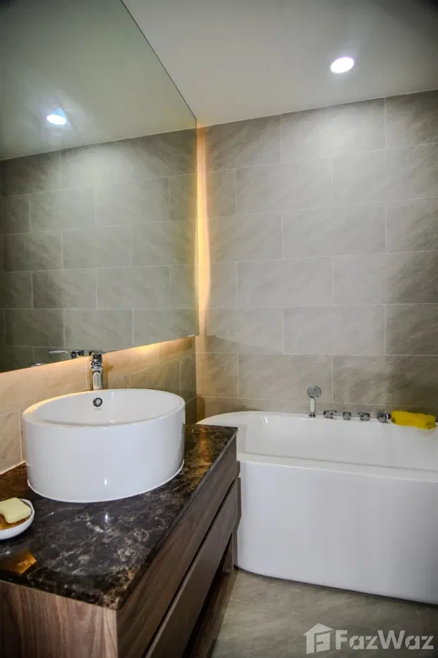 picture 2 Bedrooms Condo Freehold at Calypso Garden - 7/10