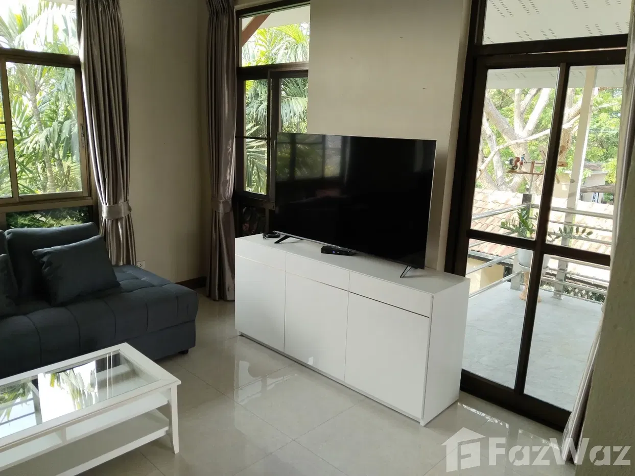 picture reduced! 4 Bedroom Villa at Royal Garden - 18/47