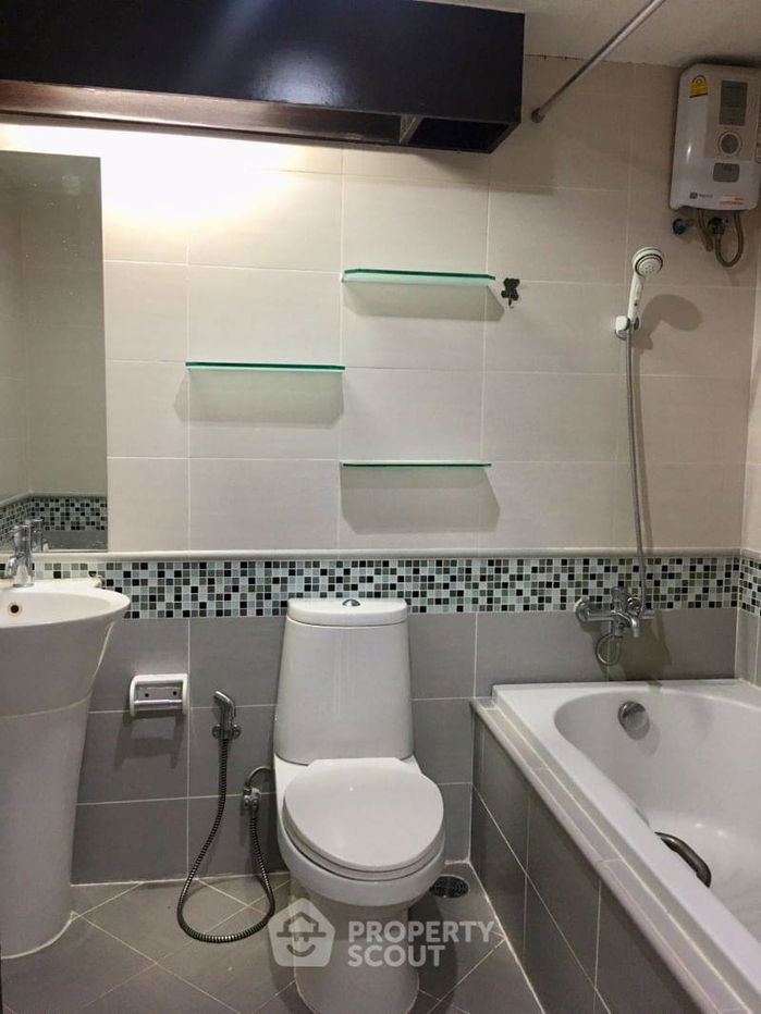 picture 1-BR Condo at Waterford Sukhumvit 50 Condominium near BTS On Nut (ID 1536791) - 8/17