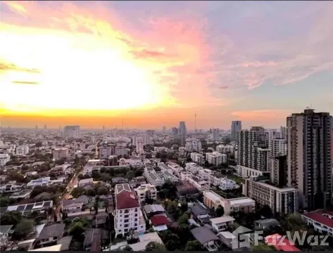 คอนโดให้เช่า 2 ห้องนอน ในโครงการ ไซมิส ราชครู