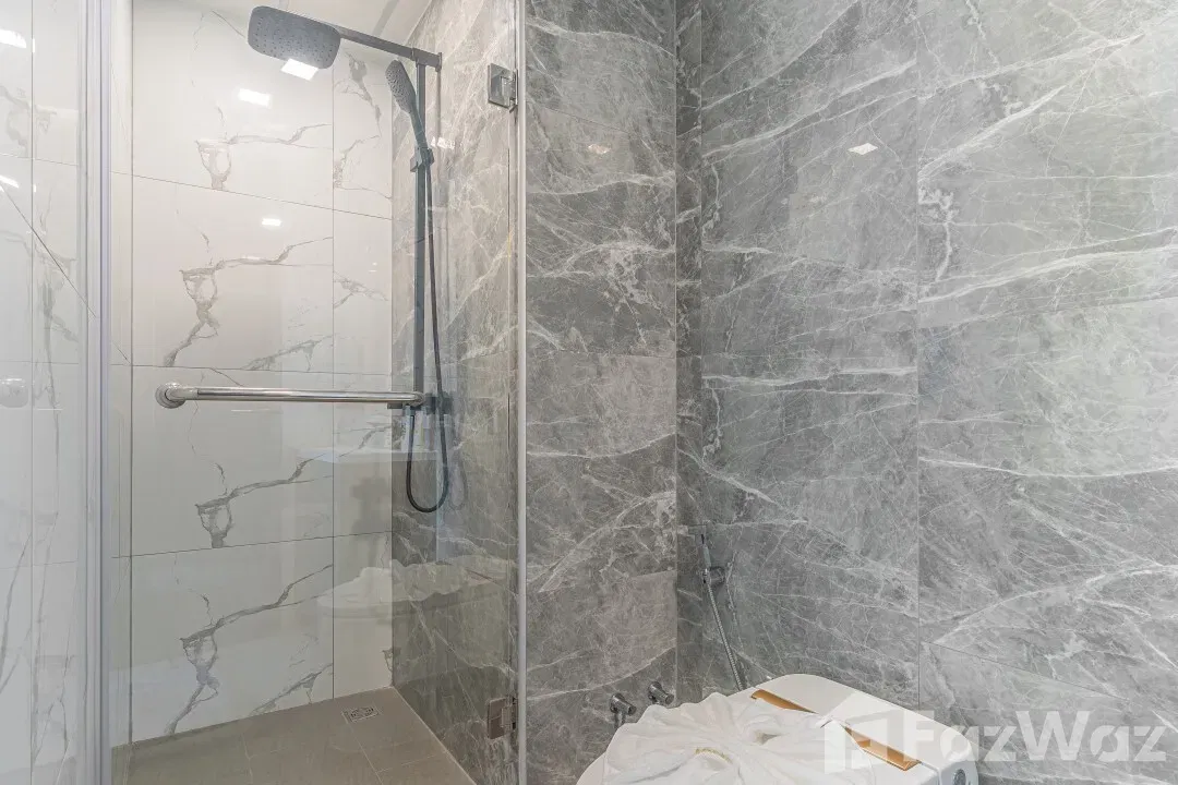 picture 4 Bedroom Condo for sale at Arcadia Millennium Tower - 15/16