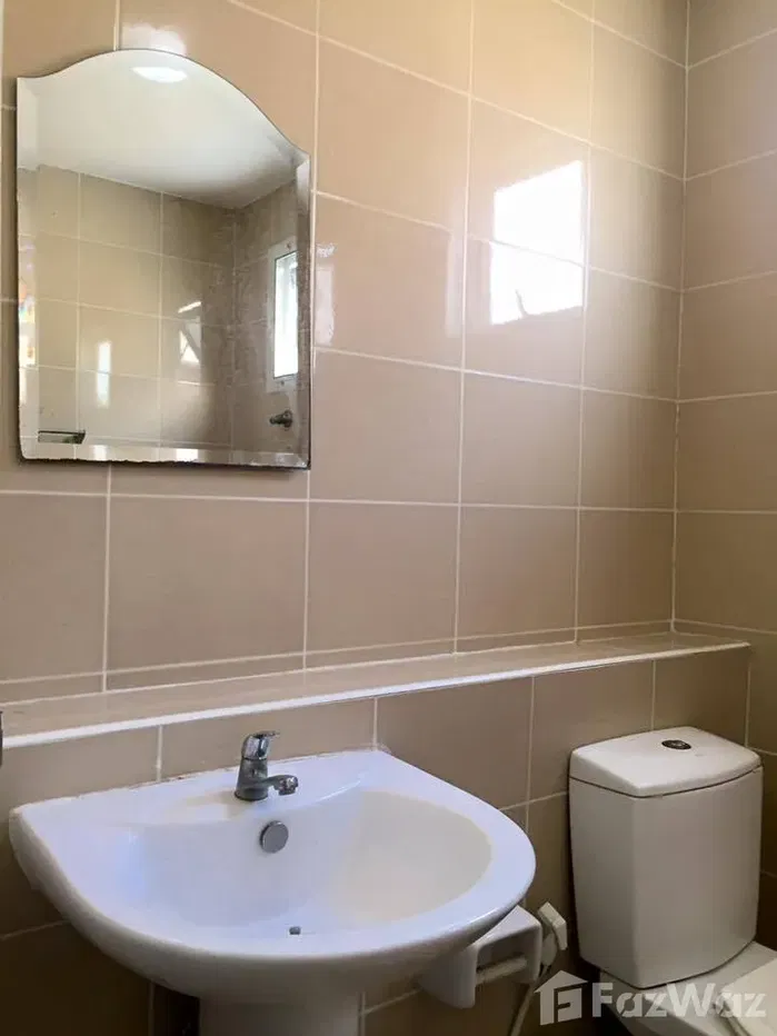 picture 6 Bedroom Townhouse for sale in Lat Phrao, Bangkok - 35/44