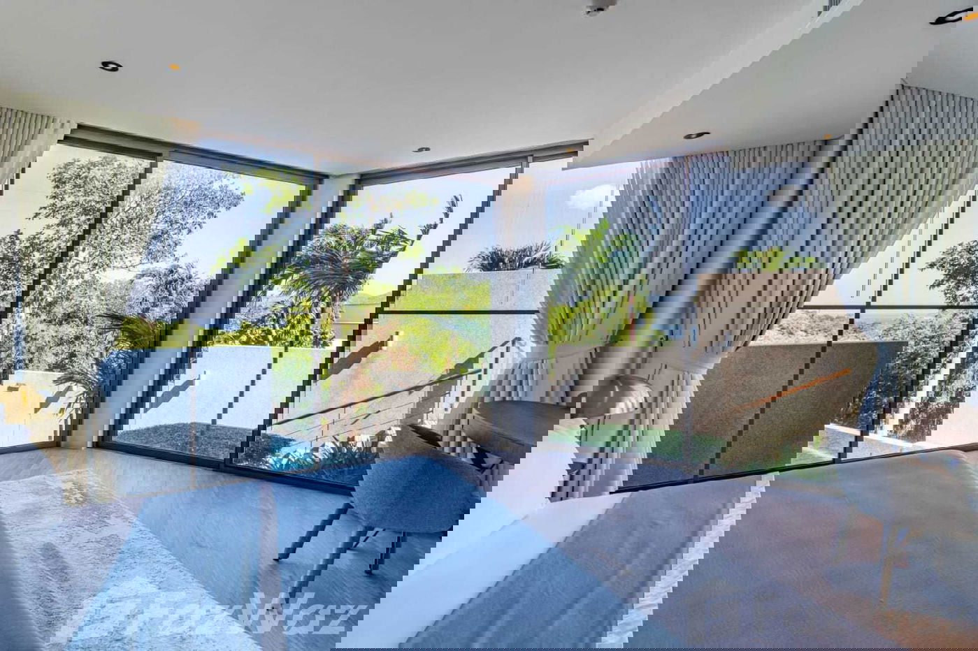 picture Elevate Your Standard: 2-Bedroom Bluepoint Condo in Phuket&apos;s Patong - 4/25