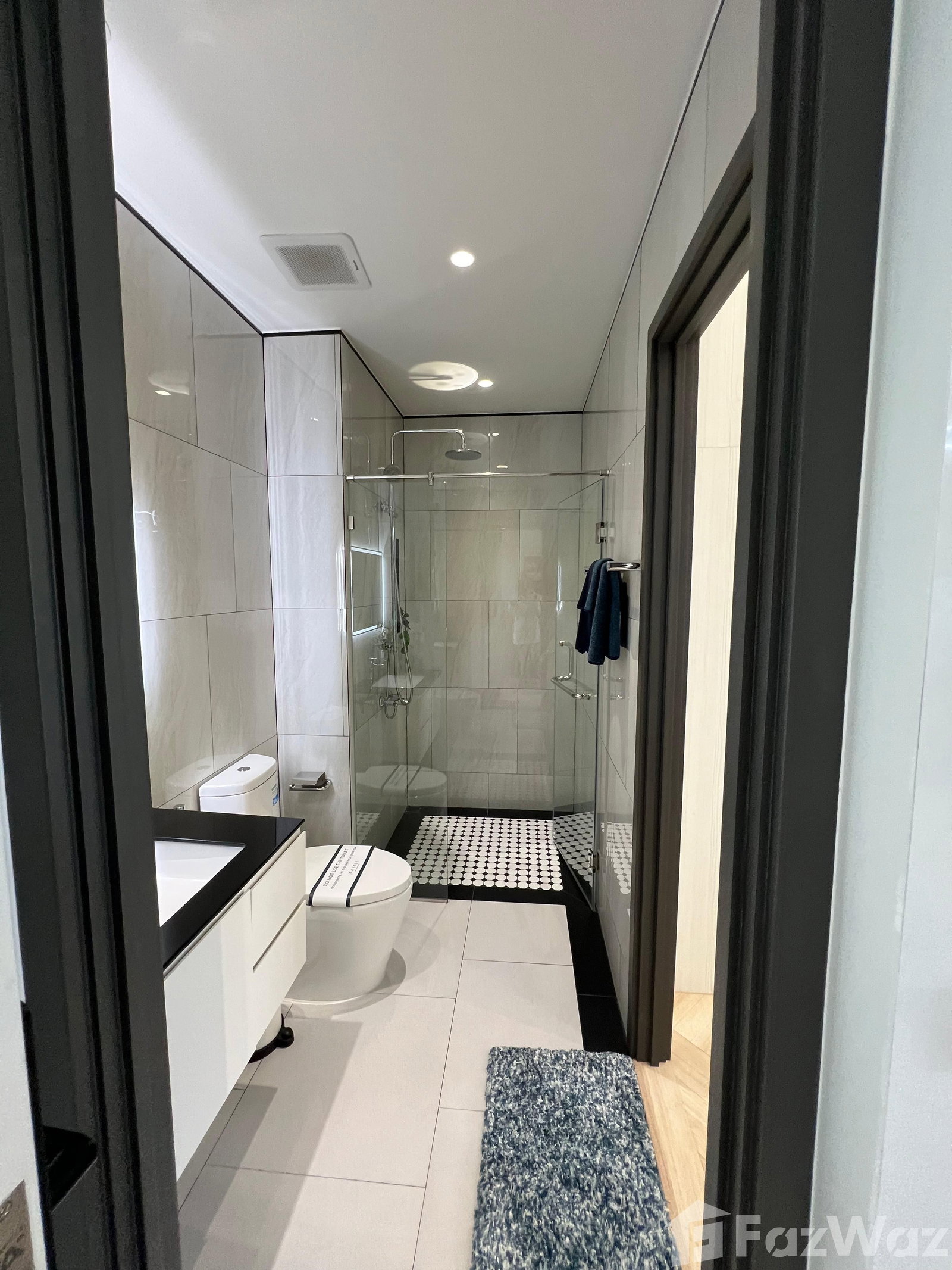 The Title Legendary 2 bedroom 2 bathroom 5349069 - image 4