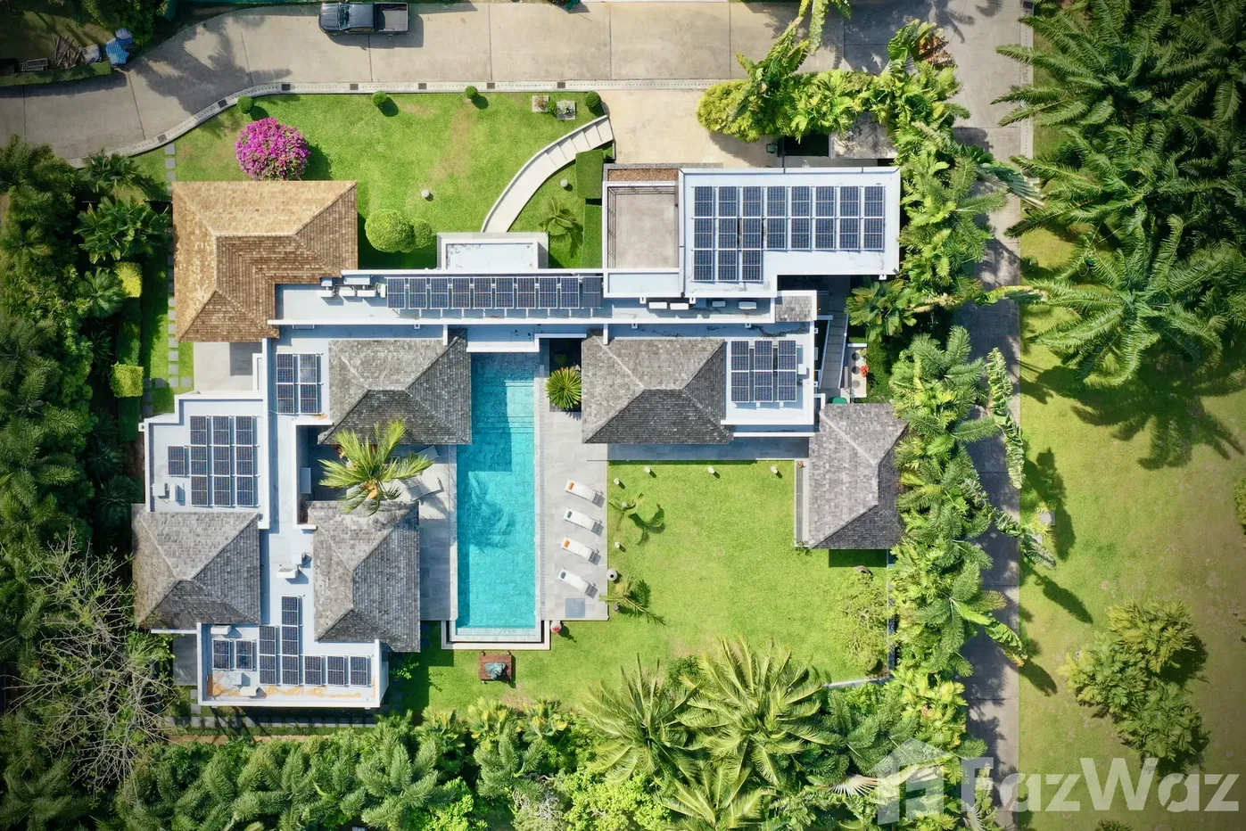 picture 4 Bedroom Villa for sale in Choeng Thale, Phuket - 1/12