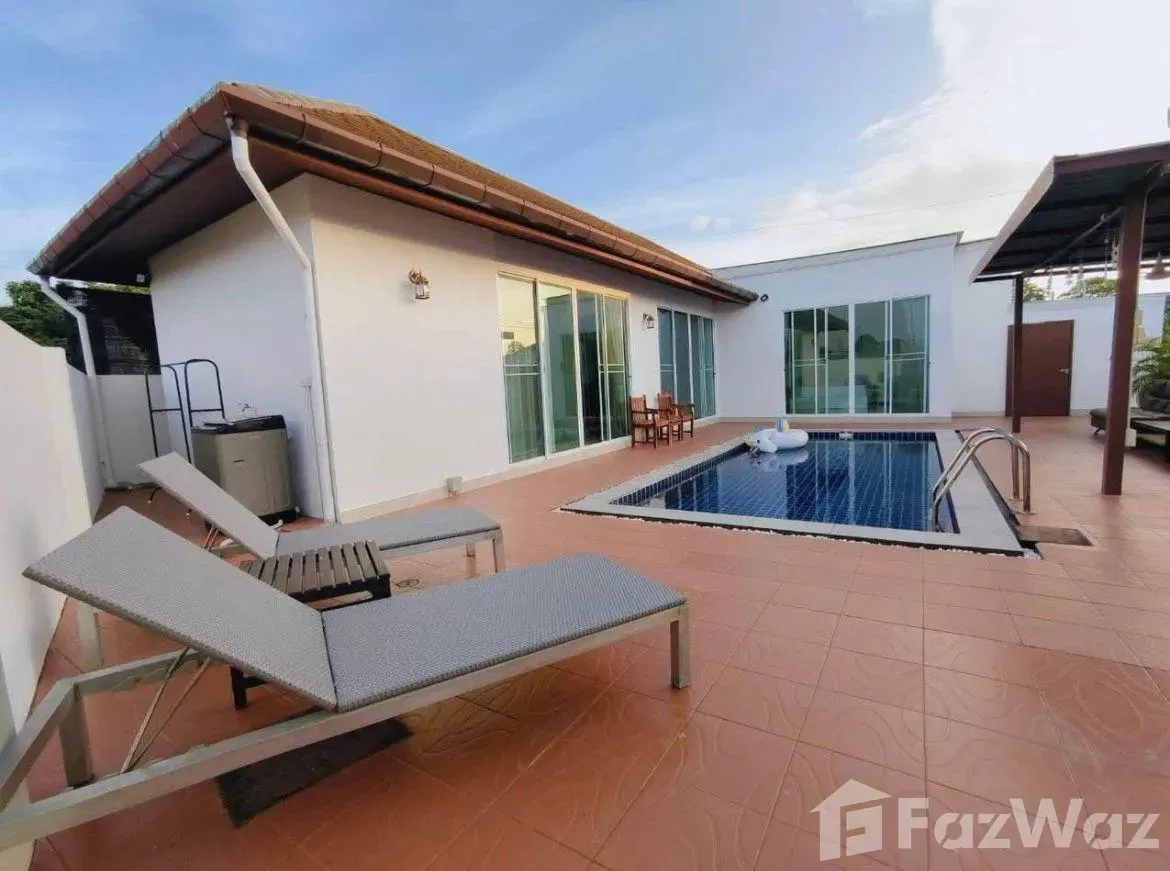 picture 2 Bedroom Villa for sale in Choeng Thale, Phuket - 4/12