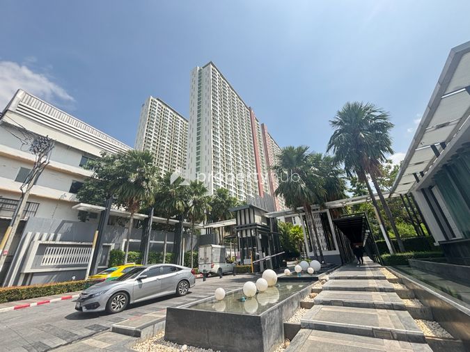 Lumpini Park Riverside Rama 3