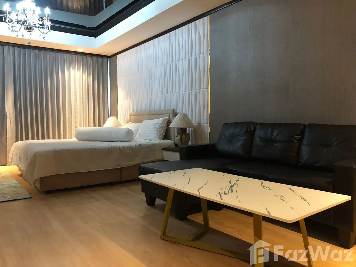 picture Large Studio Beachfront for Sale and Rent - 12/18