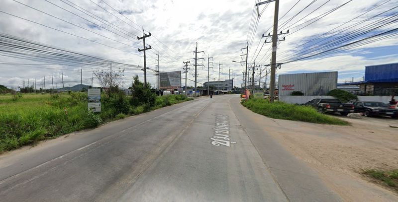 picture Beautiful plot of land for sale near the community, Bueng - Bo Win, Sriracha, Chonburi - 6/9