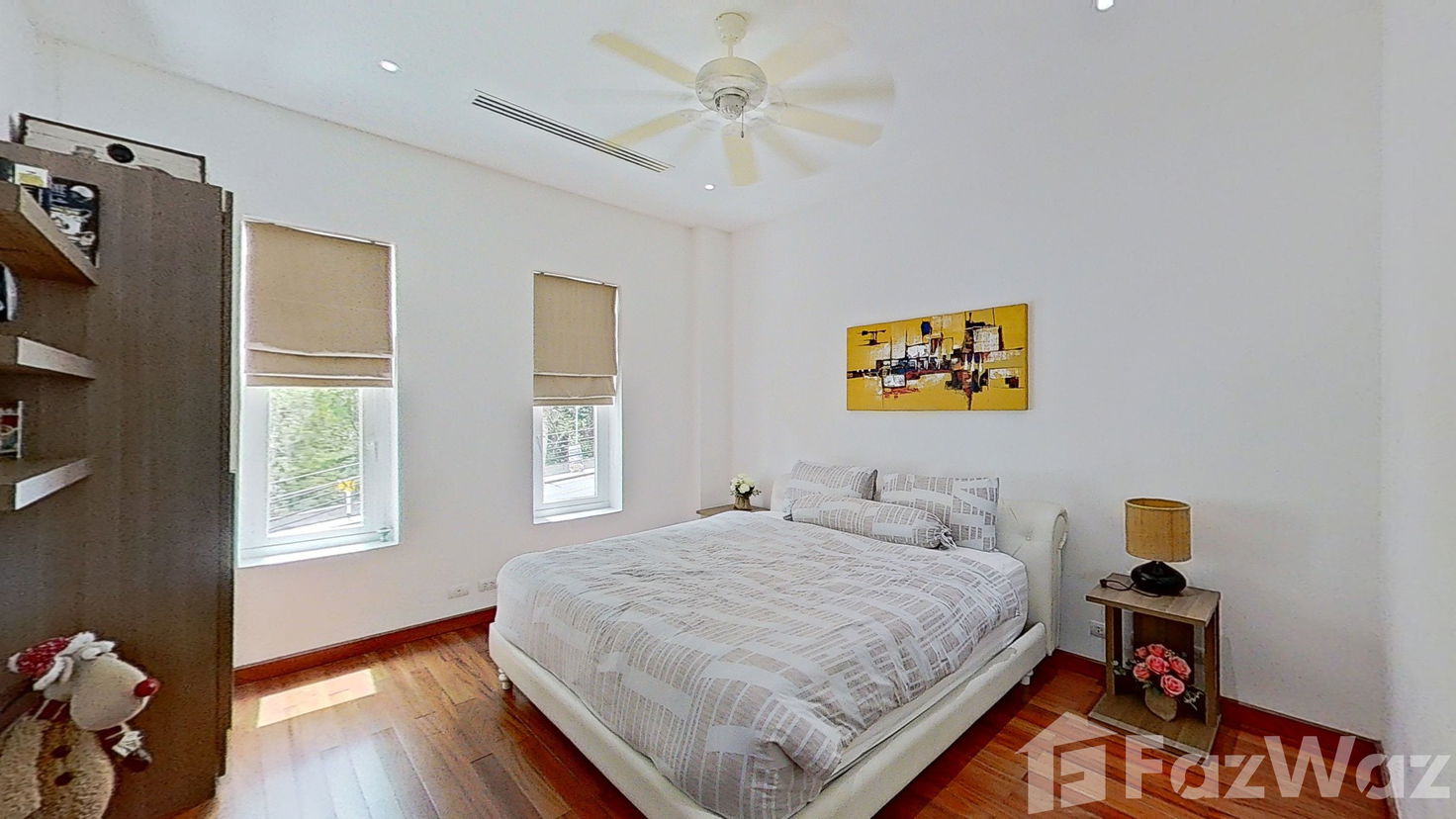 picture Stunning Sea View Pool Condo - 15/19