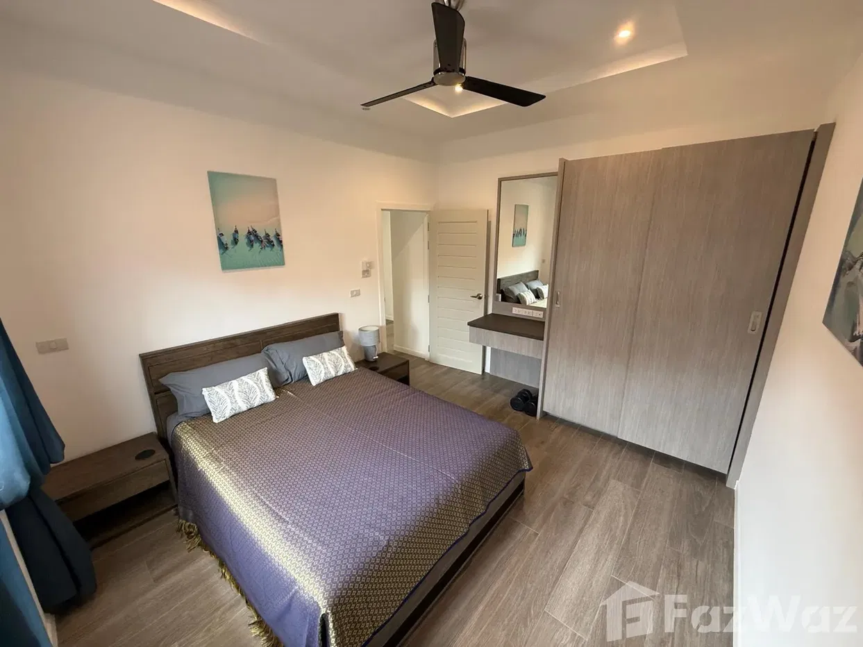 picture Spacious 3 bed 2 bath Home with Scenic Views and Privacy - 33/50