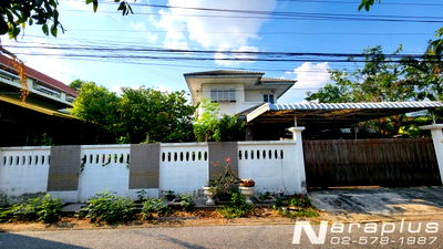 บ้านเดี่ยว ถนนลำลูกกา : 68040538 : ขายบ้านเดี่ยว 2 ชั้น ขนาด 94 ตร.ว. หมู่บ้านพลายรัตนะ ถนนพหลโยธิน 54/1 แยก 6 สายไหม กรุงเทพ