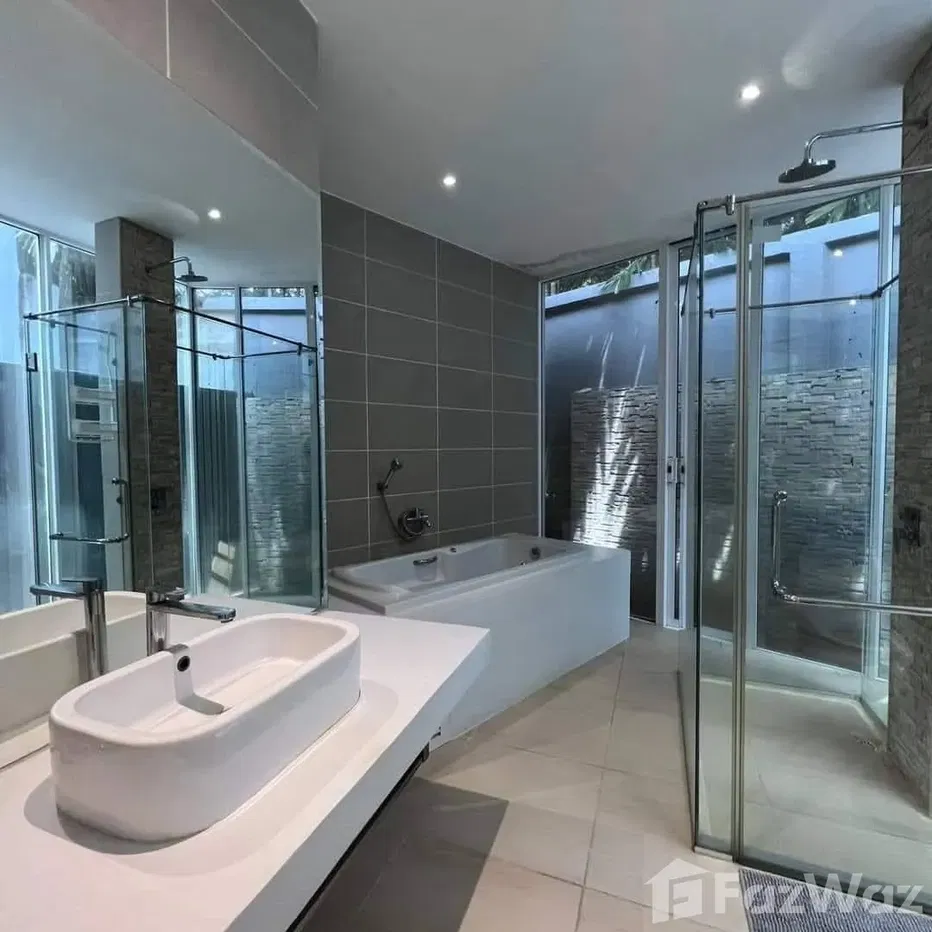 picture 3 Bedroom Villa for Sell or Rent at Signature Villas Naiharn - 3/10