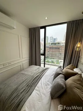 3 Bed rooms Special Corner unit big balcony.