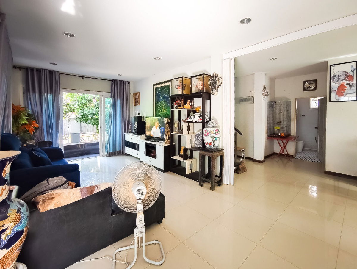 รูป 🏡 บ้านเดี่ยว 2 ชั้น "ซื่อตรง พรีเมี่ยม ไอแอม พระราม 2 - แสมดำ" เพียง 6.99 ล้าน - รูปที่ 3/12