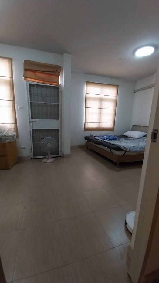 picture Townhome for rent in Rueanrudee 5, Hathairat, Ramintra, Khu Bon, Khlong Sam Wa. - 5/7
