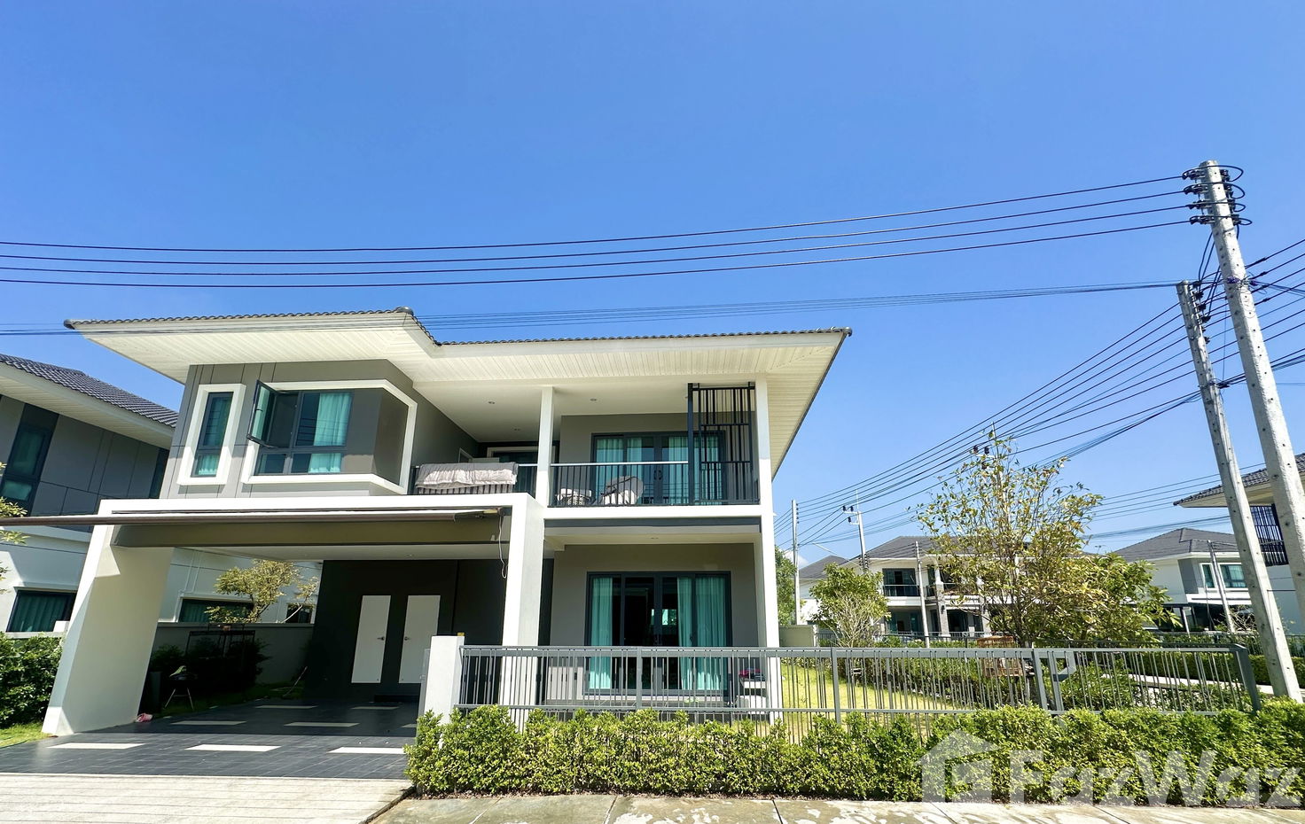 picture 4 Bedroom Luxury House for Sale at Supalai Lake Ville - 1/19