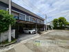 listing thumbnail image 2