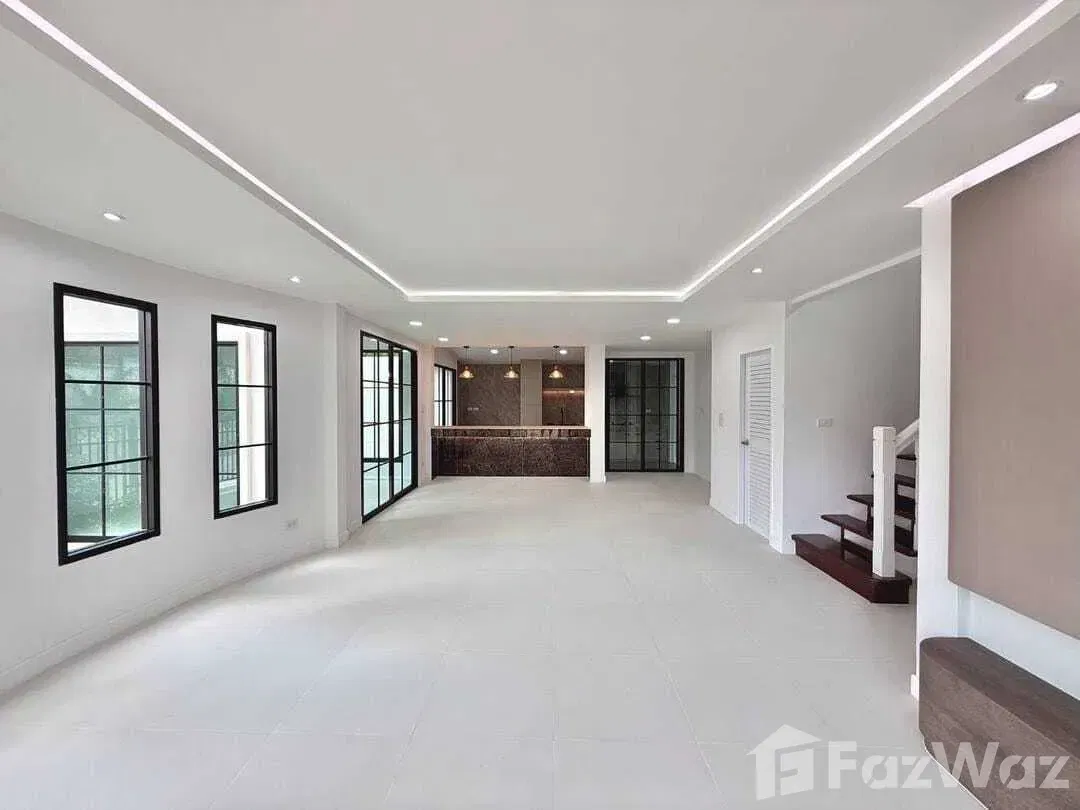 picture 4-Bedroom Corner House in Land and House, Chalong - 4/21