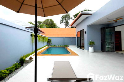 Houses for sale Chalong : 3 Bedroom Villa for sale in Chalong, Phuket