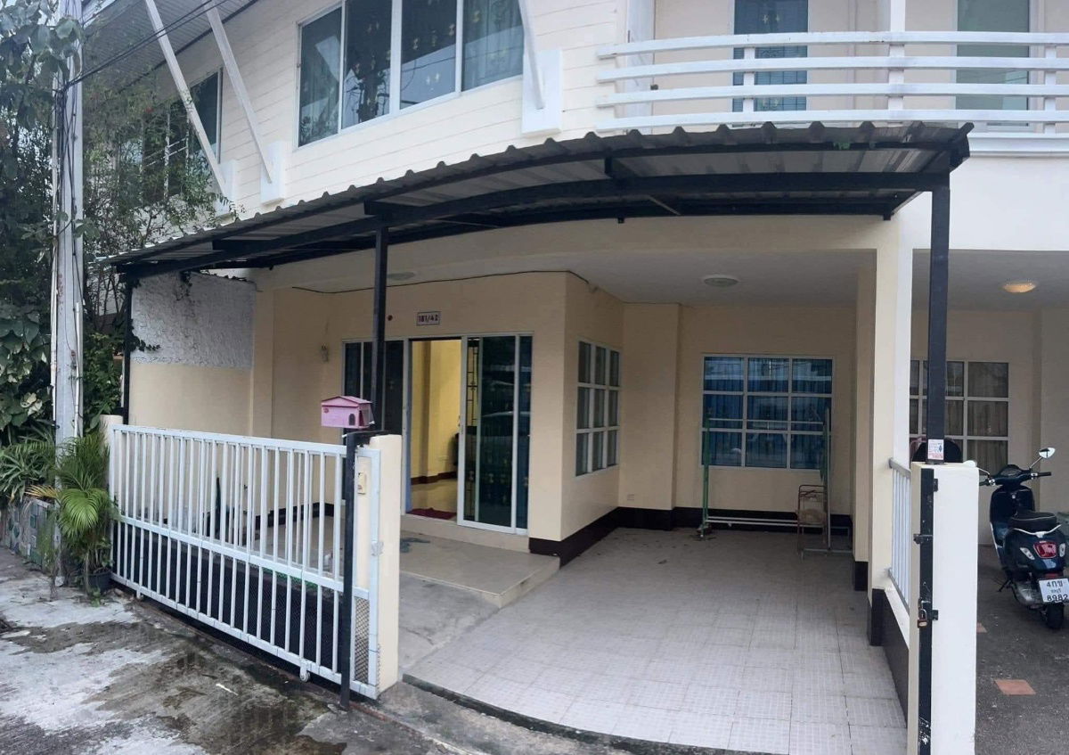 picture Townhouse in South Pattaya for Sale, located near Aksorn School - 2/11