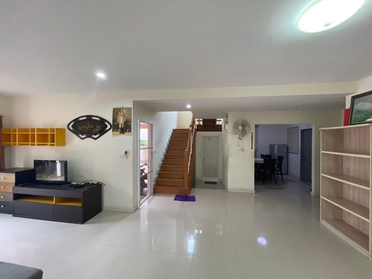 picture Single house for rent in Bangkok, fully furnished, near expressway. - 12/25