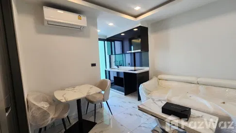 ขาย คอนโด 1 ห้องนอน ในโครงการ อคาเดีย มิลเลนเนียม ทาวเวอร์