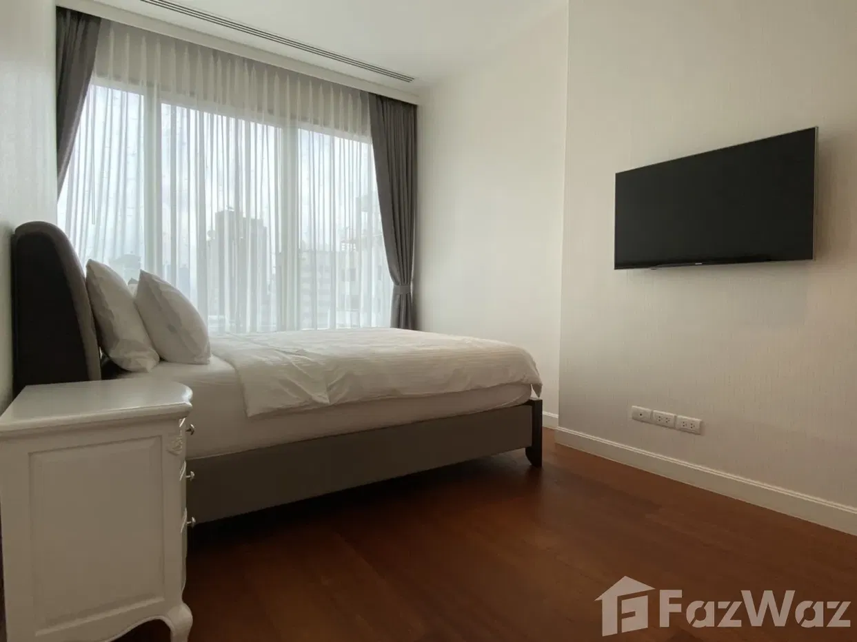 picture 2 Bedroom Condo for sale at 185 Rajadamri - 8/8