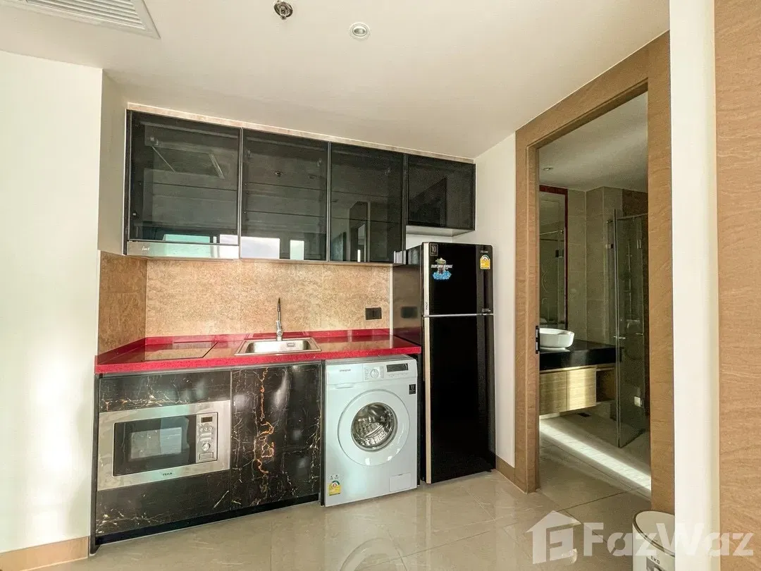 picture One bedroom condo for sale at The Riviera Ocean Drive - 2/12