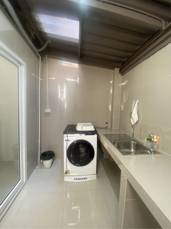 รูป ให้เช่า Townhouse ซอย ลาดพร้าว 62 - รูปที่ 6/16