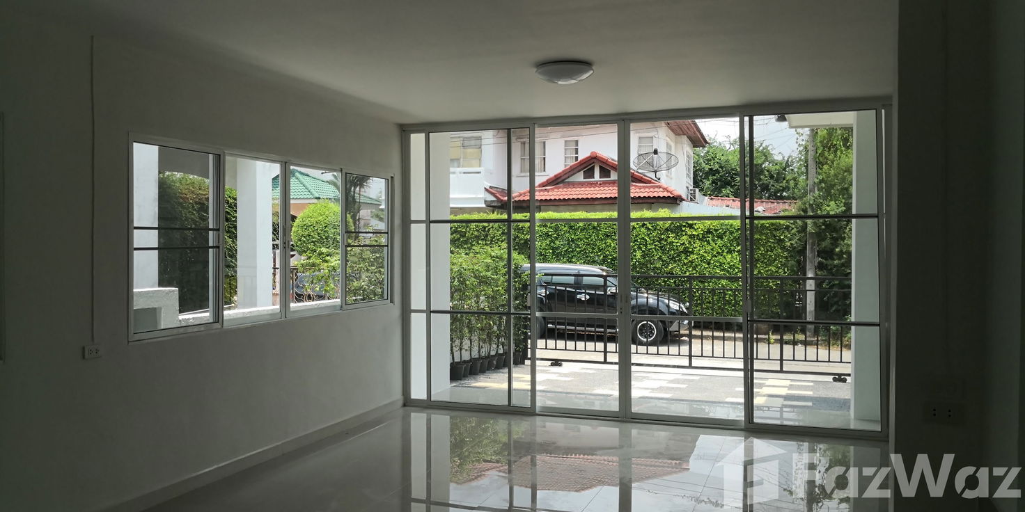 picture 4 Bedroom House for sale in Saen Saep, Bangkok - 46/51
