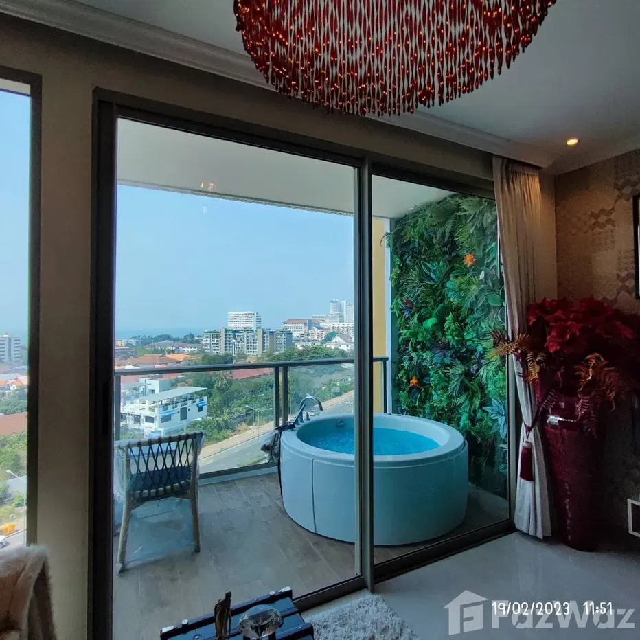 picture Skyline Splendor: 1BR Condo on 32nd Floor at Riviera Ocean - 4/10
