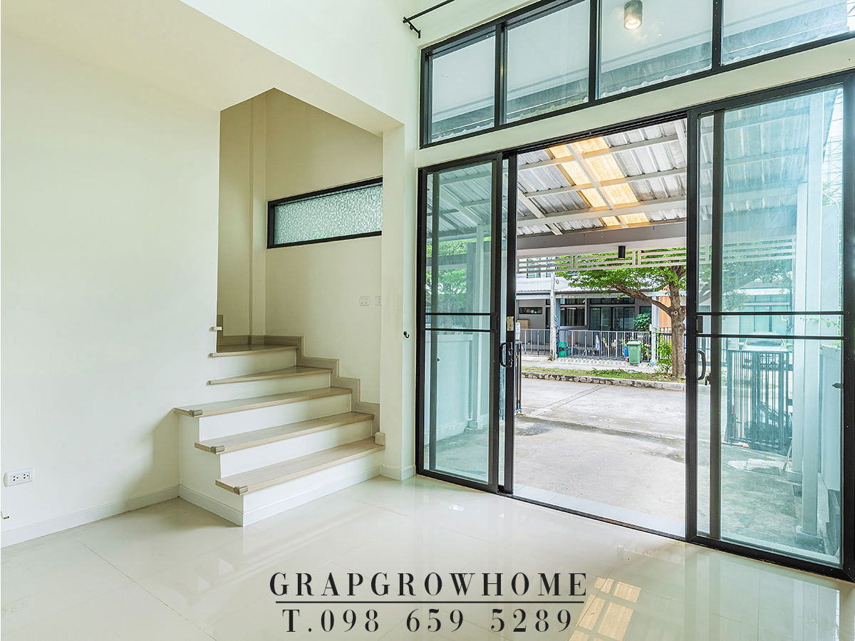 picture 3-storey townhouse, Eco Space Bangna-Wongwaen, near Mega Bangna-Expressway-Suvarnabhumi Airport - 3/28