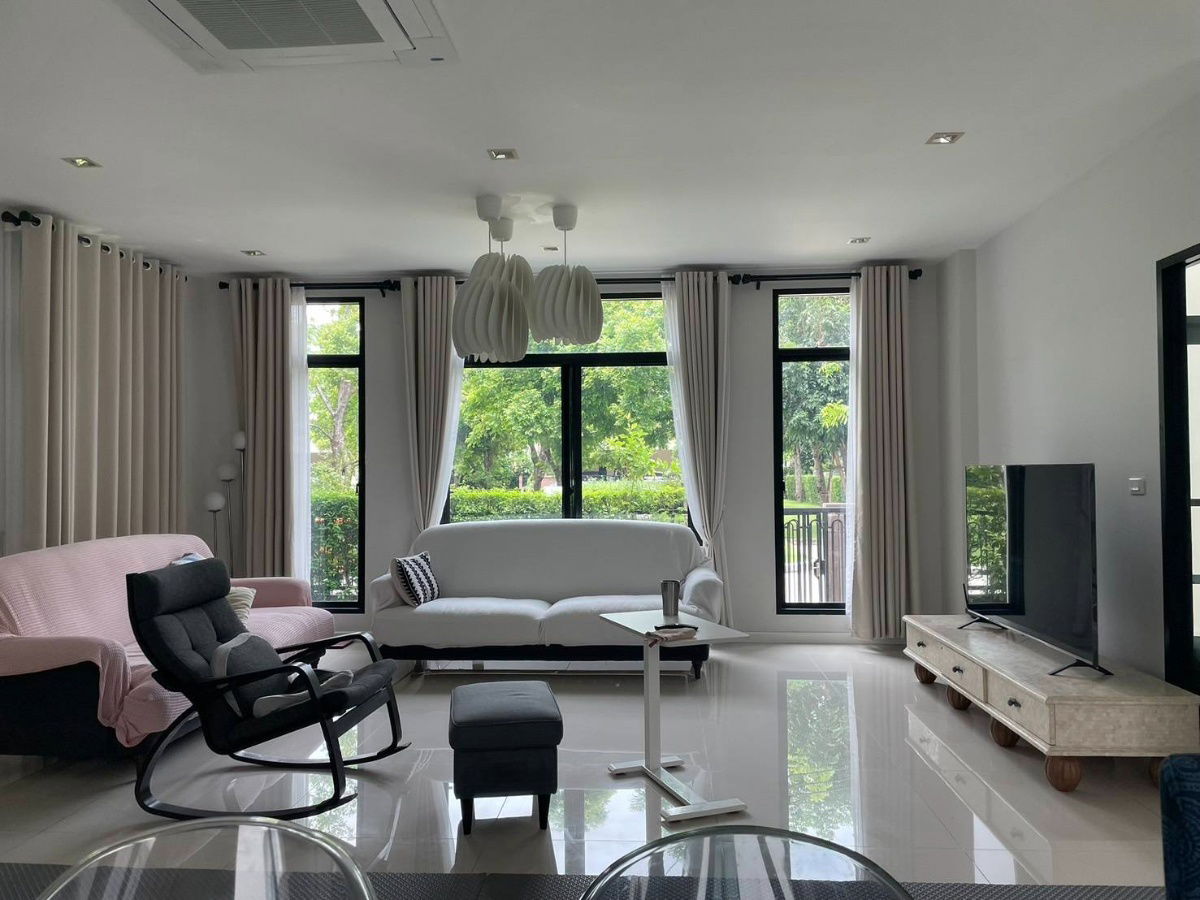 picture 🏡 For Rent: 120,000 THB/month ✨ Laddarom Wongwaen - Ramintra 4 beds 5 baths - 7/20