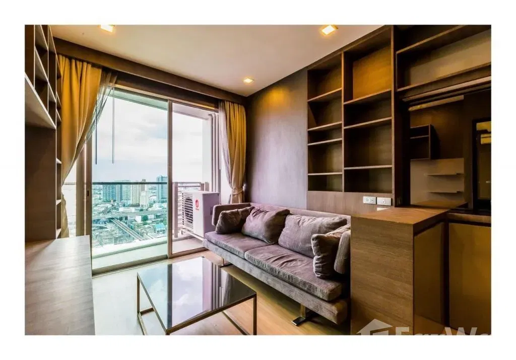 รูป ขาย คอนโด 2 ห้องนอน ในโครงการ สกาย วอล์ค เรสซิเดนซ์ - รูปที่ 1/10