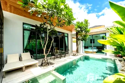 Houses for sale Chao Fah Tawan Tok Road Phuket : Mouana Pratthana villa