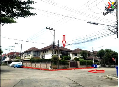 Houses for sale : For Sale House , Somruthai Village , Yai Cha , Sam Phran , Nakhon Pathom , CX-127685 ✅ Live chat with us ADD LINE @connexproperty ✅ 