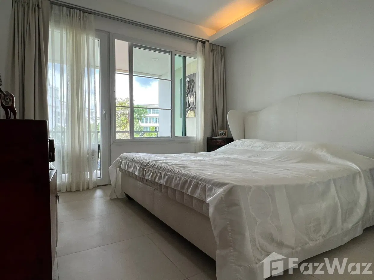 picture Pasrtial Sea View Modern Condo for Sale - 11/19