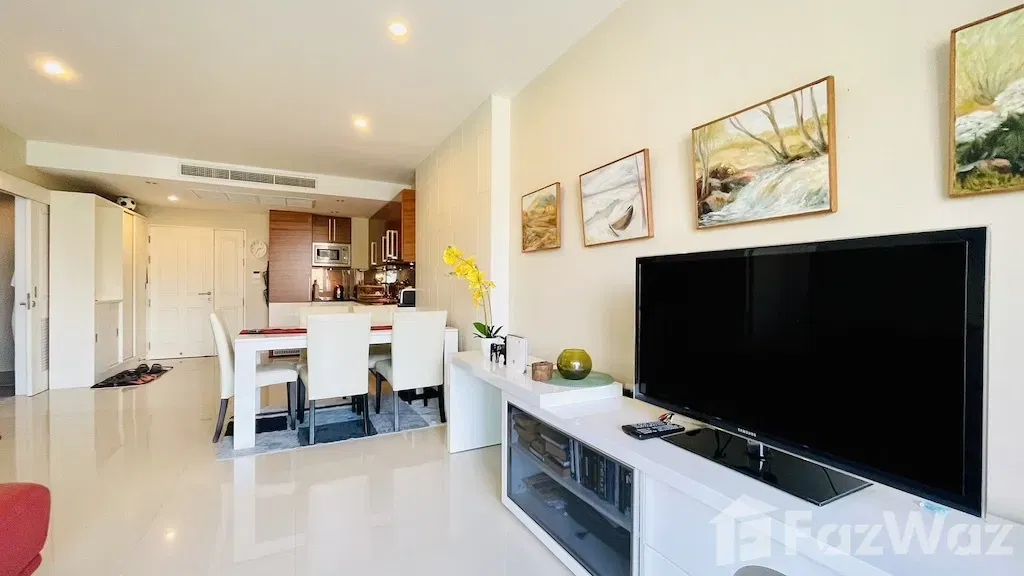 picture 1 Bedroom Condo Foreign Freehold with Sea View for Sale - 7/14