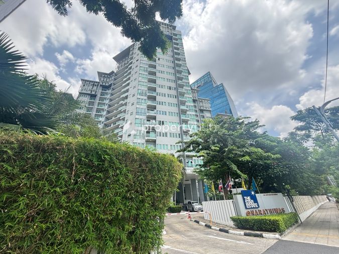 The Star Estate @ Narathiwas