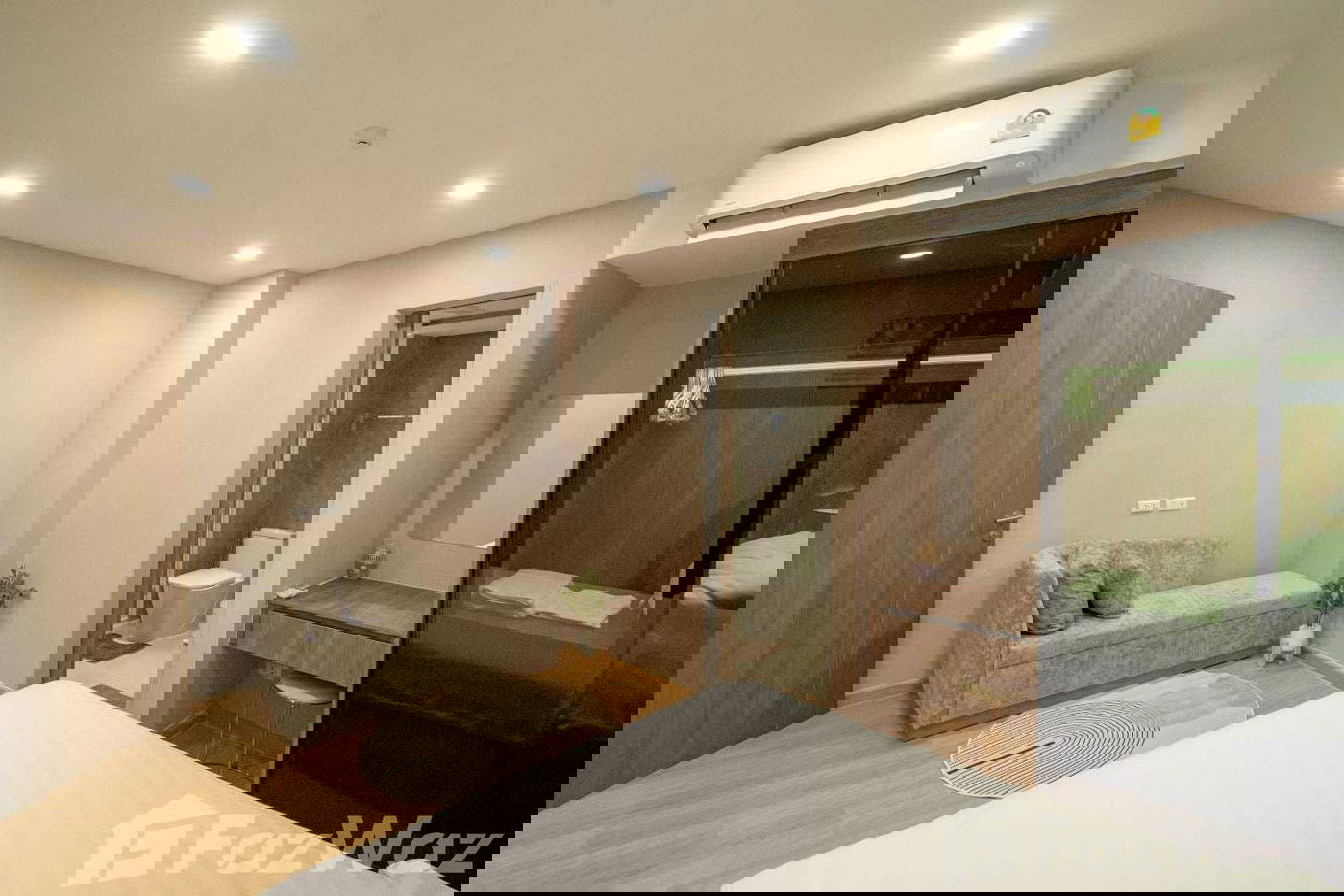 รูป คอนโดให้เช่า 2 ห้องนอน ในโครงการ ลอยด์ ศูนย์วิจัย - ทองหล่อ 1937336 - รูปที่ 10/21