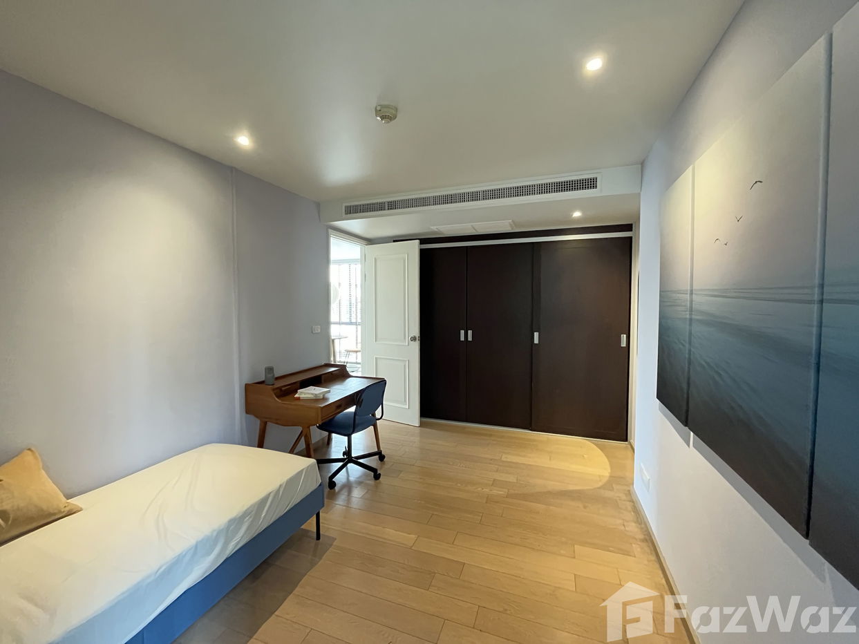 picture 2 Bedroom Condo for sale at Noble Ambience Sarasin - 20/21